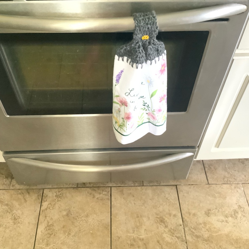 Floral Kitchen Towel with Gray Crochet Top